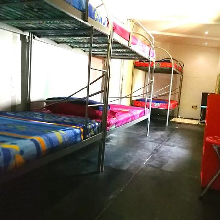 Monkey Motel Cafe Малакка Экстерьер фото