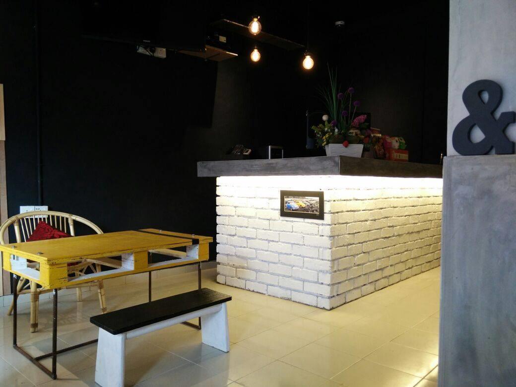 Monkey Motel Cafe Малакка Экстерьер фото