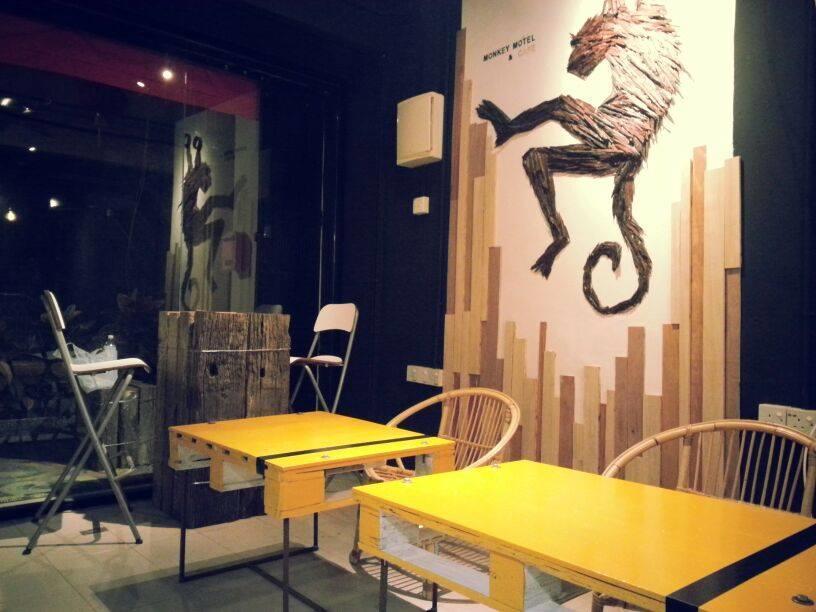 Monkey Motel Cafe Малакка Экстерьер фото
